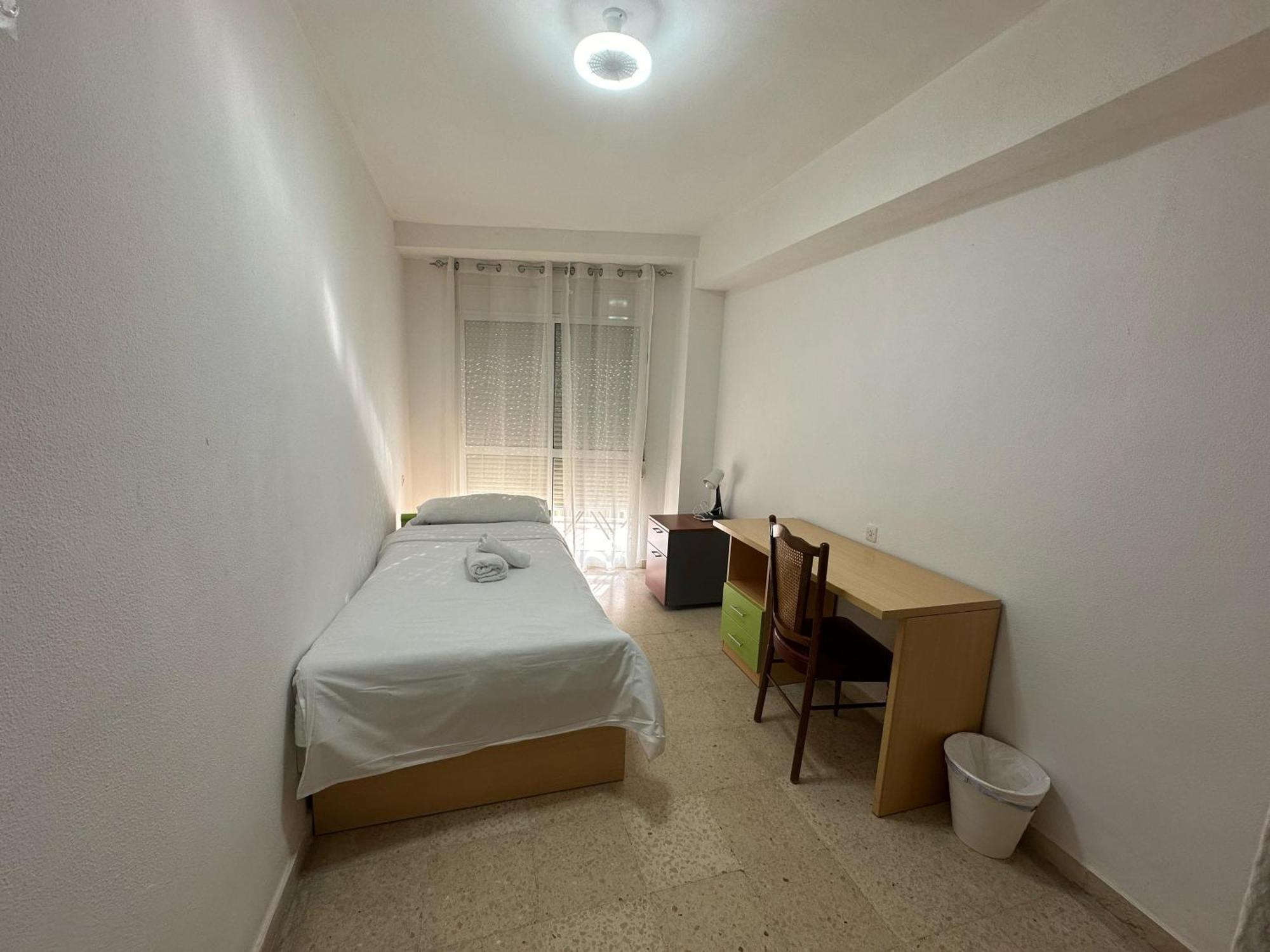 Habitacion Individual Con Terraza Malaga Ngoại thất bức ảnh